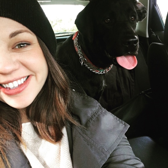 Meet your Posher, Taylor - Picture 2 of 4